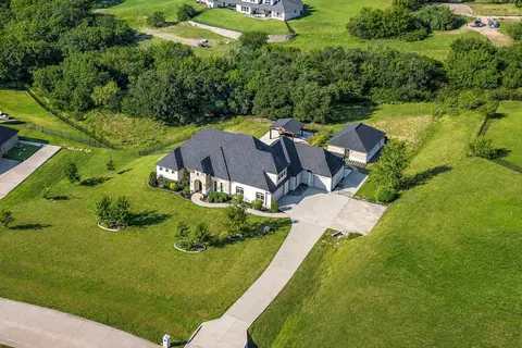 12716 Bella Vita Dr, Fort Worth, TX 76126