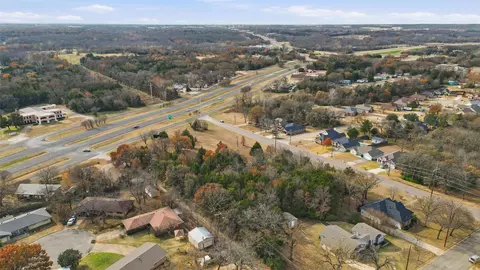 3281 S Eisenhower Pkwy, Denison, TX 75020