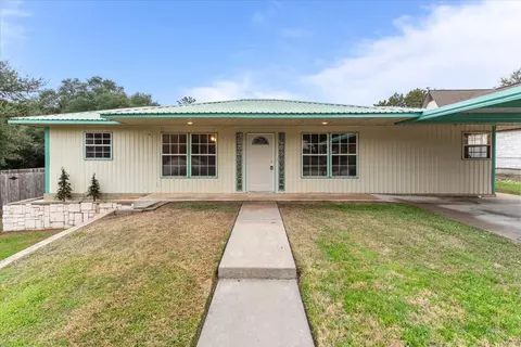124 Lone Star St, Whitney, TX 76692
