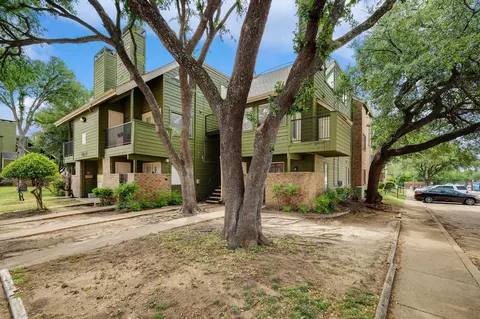 9831 Walnut St #212, Dallas, TX 75243