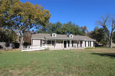 116 Leland Dr, Athens, TX 75751