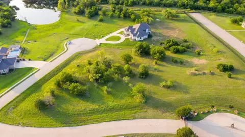 3108 Sanctuary Dr, Grand Prairie, TX 75104