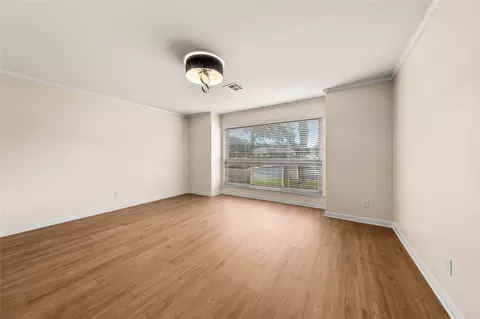 Living - 3509 Heatherstone Cir, Waco, TX 76708 photo 3 of 7