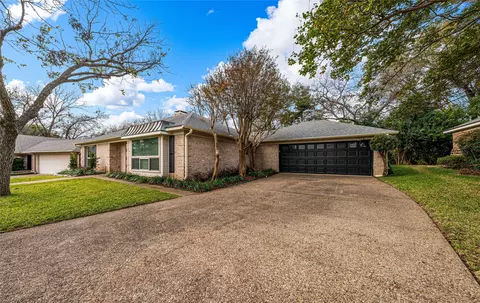 Exterior - 3509 Heatherstone Cir, Waco, TX 76708 photo 5 of 6