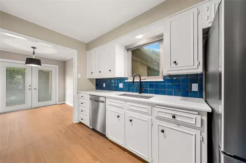 Kitchen - 3509 Heatherstone Cir, Waco, TX 76708 photo 5 of 5
