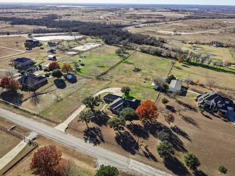 14617 Meadowland Cir, Newark, TX 76071