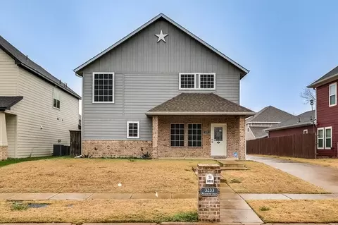 3233 Washington St, Greenville, TX 75401