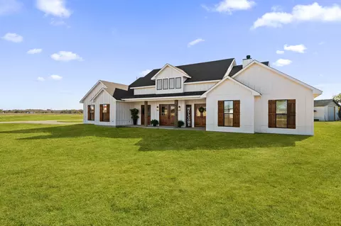 14346 Quail Ln, Terrell, TX 75160