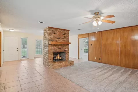 Living - 103 Luther Ln, Heath, TX 75032 photo 1 of 8