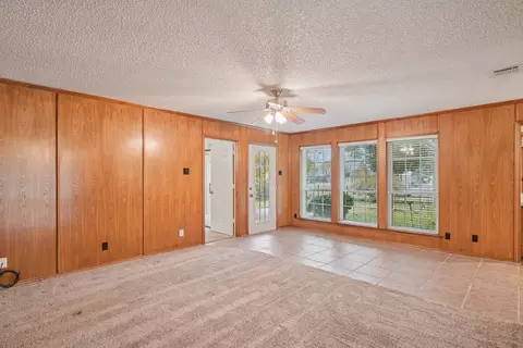 Living - 103 Luther Ln, Heath, TX 75032 photo 7 of 8