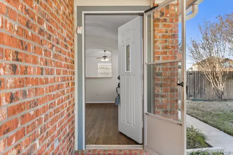 10148 Barton Creek Dr, Waco, TX 76708 photo 6