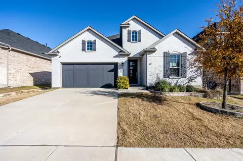 225 Glenwood Dr, Oak Point, TX 75068