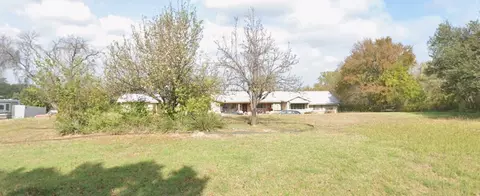 2700 N Valley Mills Dr, Waco, TX 76710