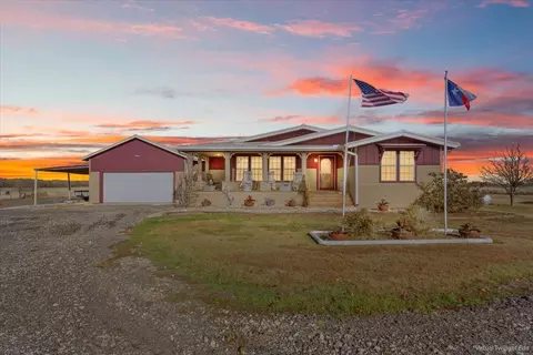3200 NW Fourth St, Hubbard, TX 76648