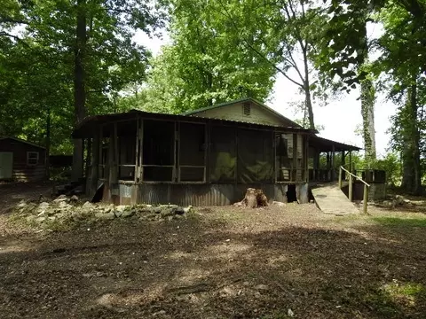 624 Layfield, Coushatta, LA 71019