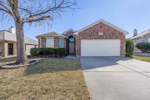 14308 Snaffle Bit Trl, Haslet, TX 76052