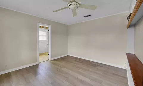 136 Bowie St, Mcgregor, TX 76657 photo 20