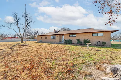 419 S Pershing St, Gorman, TX 76454