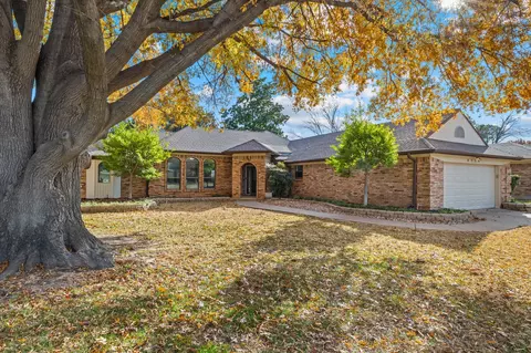 3716 Windomere Dr, Bedford, TX 76021
