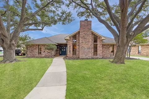 2218 Valley Ml, Carrollton, TX 75006