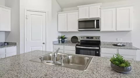 4013 Limestone Bluff Dr, Celina, TX 75009 photo 17