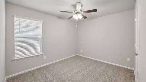 Bedroom - 119 Mojave Rd, Boyd, TX 76023 photo 5 of 12
