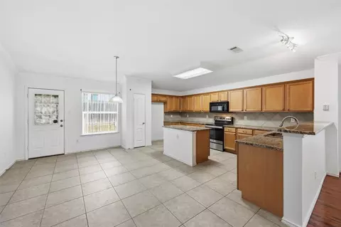 Kitchen - 309 Moonlight Dr, Euless, TX 76039 photo 1 of 2