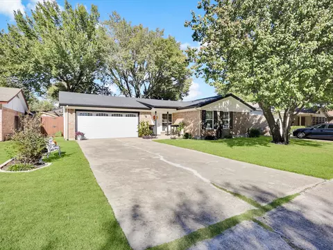 431 Marsha St, Keller, TX 76248