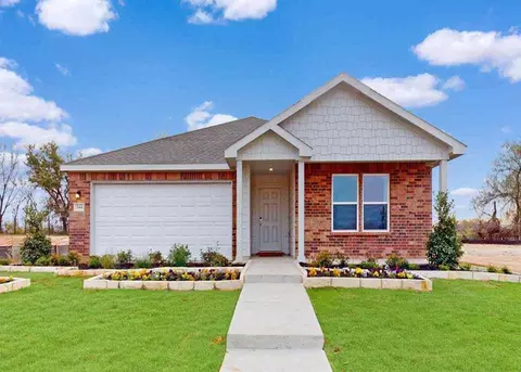 544 Jameson St, Springtown, TX 76082