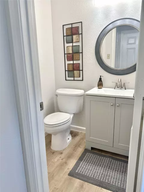 Bath - 3411 Beech St, Rowlett, TX 75089 photo 5 of 6