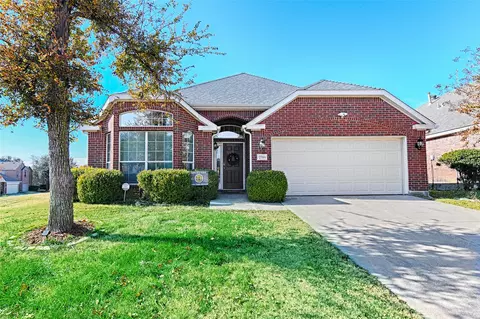 2704 Spring Dr, Mckinney, TX 75072
