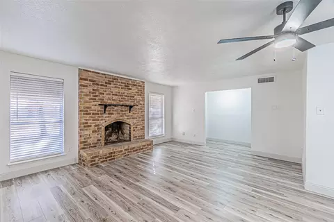 Living - 1313 Oakbluff Dr, Lancaster, TX 75146 photo 3 of 6