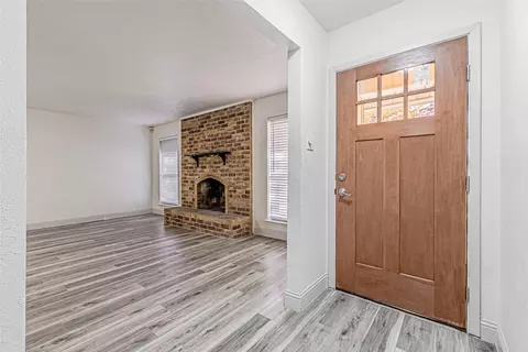 Entry Way - 1313 Oakbluff Dr, Lancaster, TX 75146 photo 1 of 1