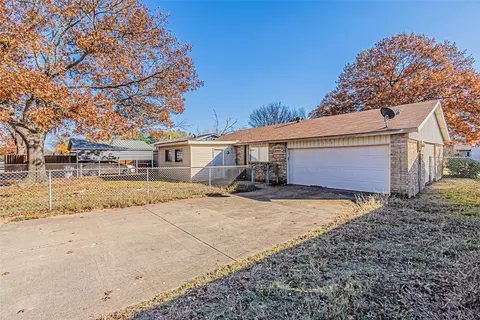 Other - 1313 Oakbluff Dr, Lancaster, TX 75146 photo 5 of 6