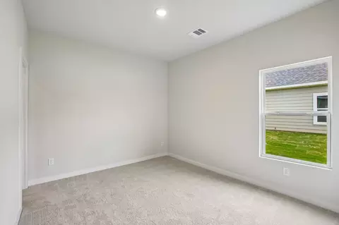 Bedroom - 369 Declan St, Springtown, TX 76082 photo 6 of 9