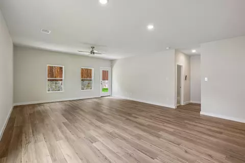Living - 369 Declan St, Springtown, TX 76082 photo 1 of 7