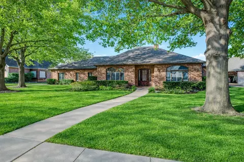 3504 Belmont St, Denton, TX 76210