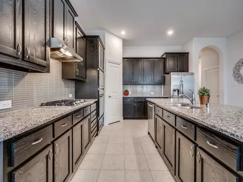 Kitchen - 2904 Open Range Dr, Celina, TX 75009 photo 5 of 6