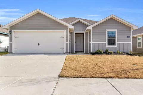 6513 Waterfall Ln, Princeton, TX 75407