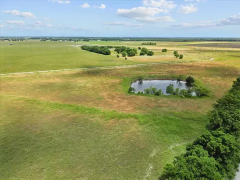 6482 County Road 1050, Celeste, TX 75423