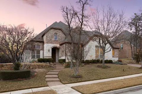 9 Reading Ct, Trophy Club, TX 76262