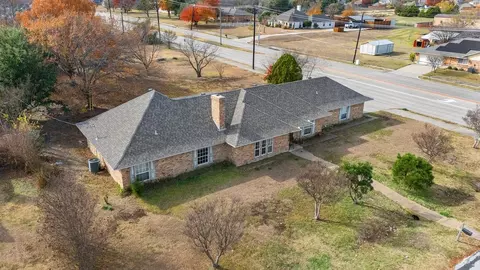3002 Toler Rd, Rowlett, TX 75089 photo 2