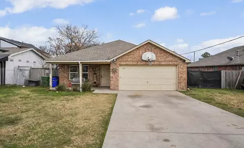 4920 S Peachtree Rd, Balch Springs, TX 75180
