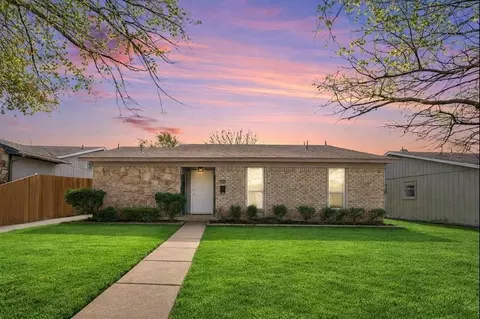 9680 Limestone Dr, Dallas, TX 75217