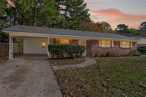 8879 Bernay Dr, Shreveport, LA 71118