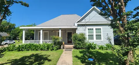 108 S Bonham St, Mexia, TX 76667