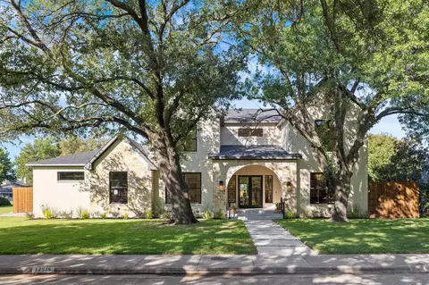 12515 Planters Glen Dr, Dallas, TX 75244
