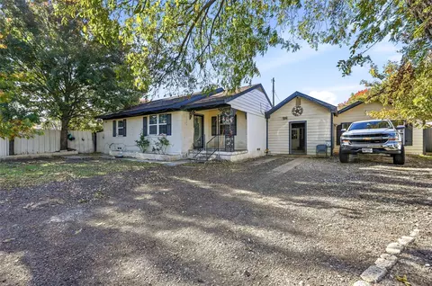 2915 Fakes Dr, Dallas, TX 75224