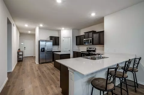 812 Primrose Ln, Pilot Point, TX 76258