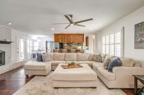 6504 Genoa Rd, Fort Worth, TX 76116